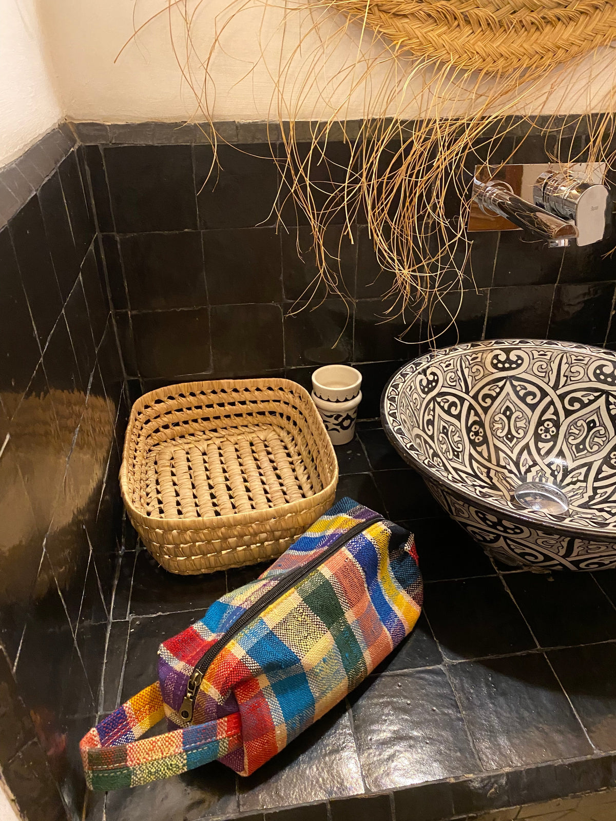 Berber Wash Bag-Check