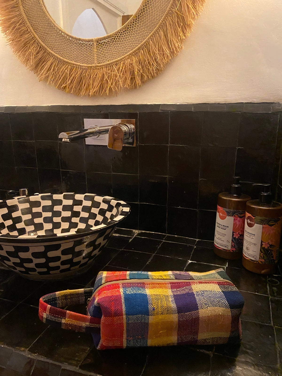 Berber Wash Bag-Check