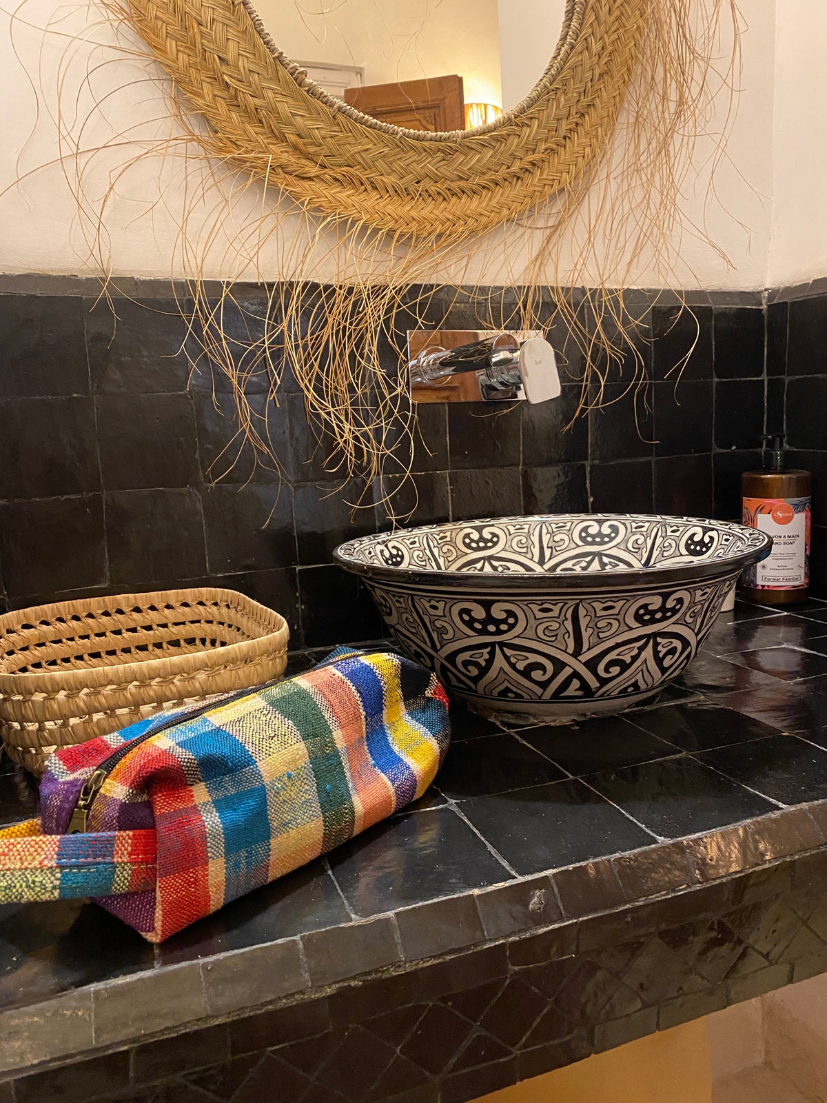 Berber Wash Bag-Check