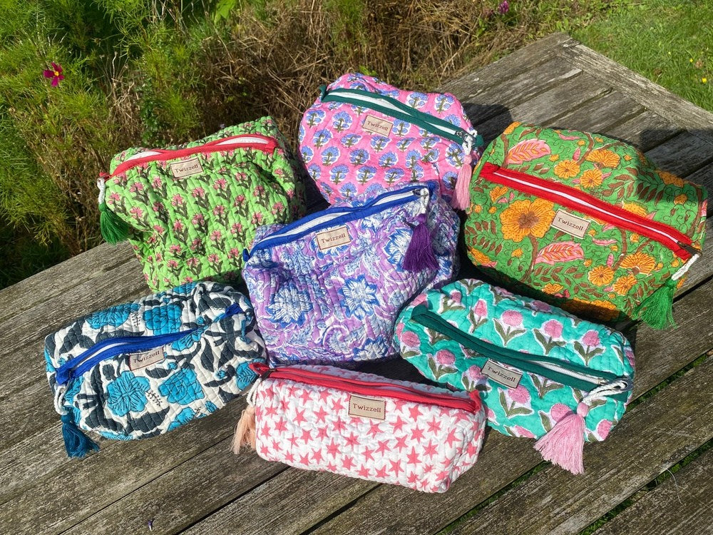 Quilted Wash Bag - Green/Pink